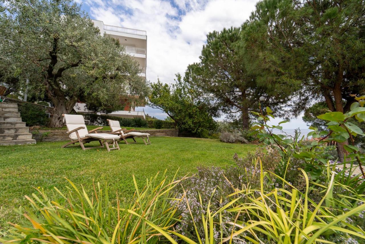 Villa Elia Kavala - Mediterranean Holiday Villa Палеон-Цифликион Экстерьер фото
