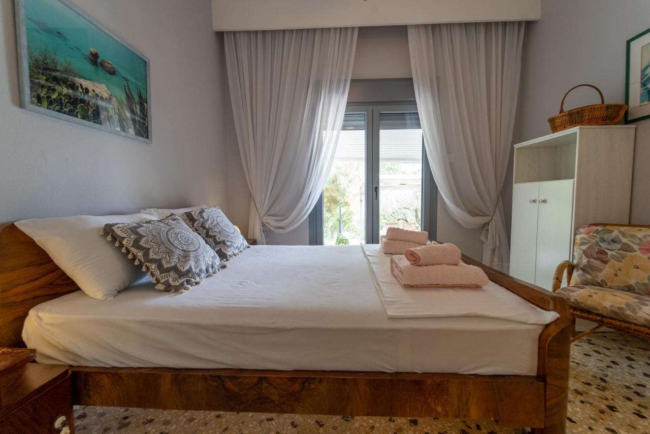 Villa Elia Kavala - Mediterranean Holiday Villa Палеон-Цифликион Экстерьер фото